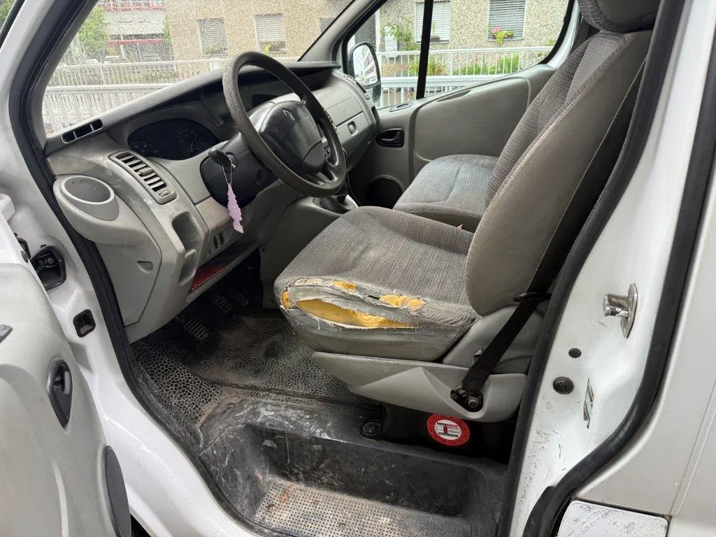 Renault Trafic 2.7 t L1 H1 2.0 dCi, 90 PS — zdjęcie 7