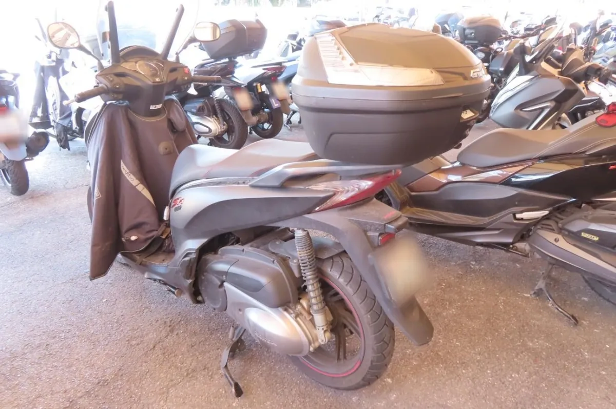 Honda SH 300 A Sporty ABS, 25 PS — zdjęcie 2