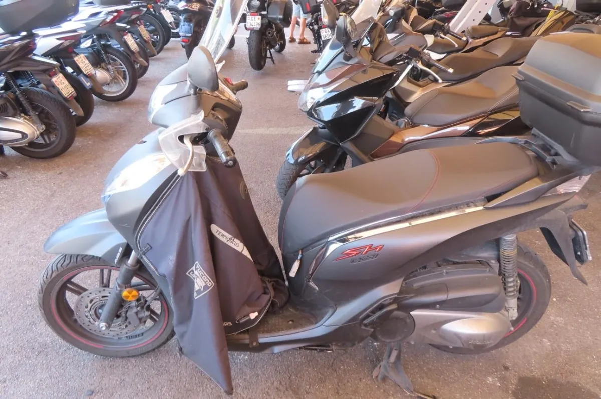 Honda SH 300 A Sporty ABS, 25 PS