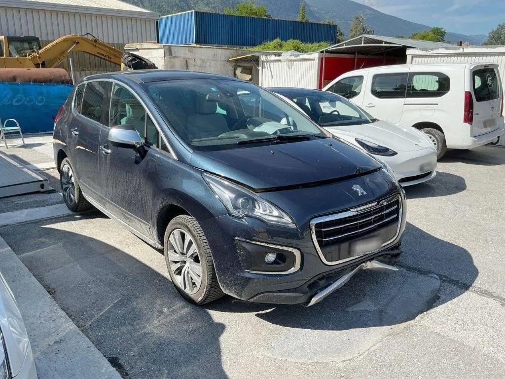 Peugeot 3008 1.6 THP Allure 1.6, 165 PS — zdjęcie 2