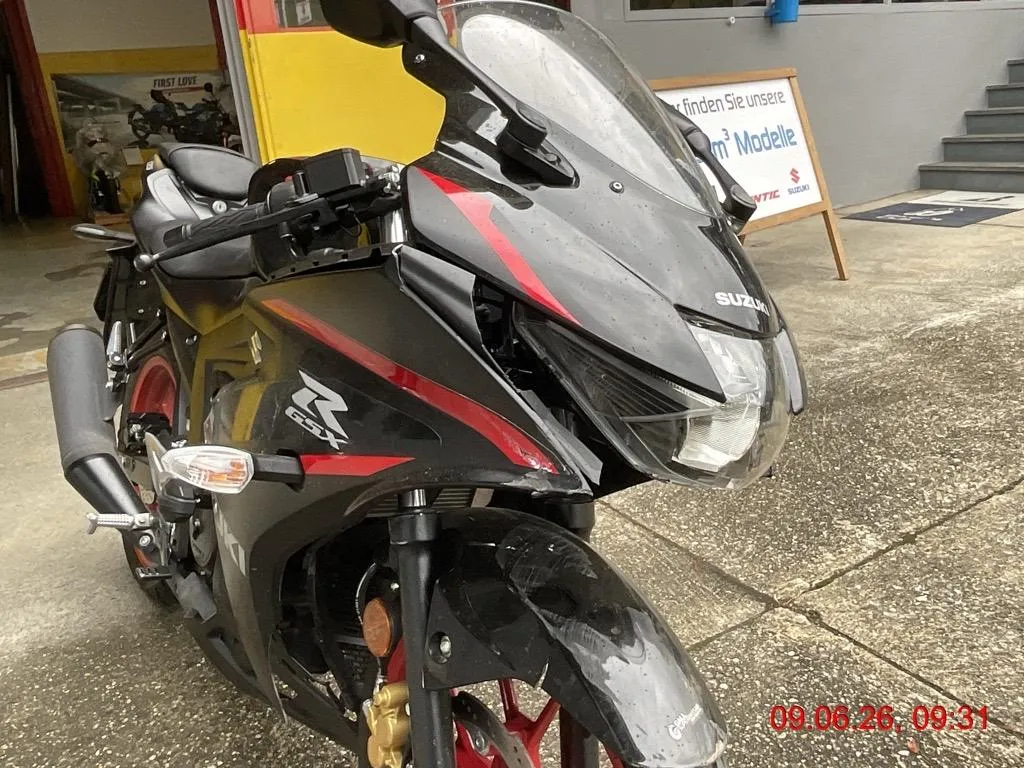Suzuki GSX-R 125, 15 PS — zdjęcie 10