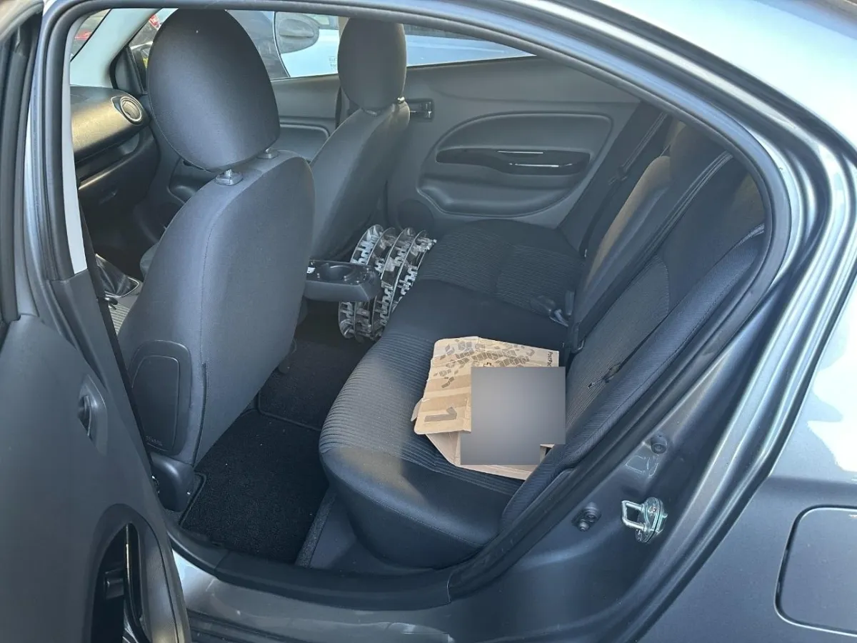 Mitsubishi Attrage Intense, 80 PS — zdjęcie 7