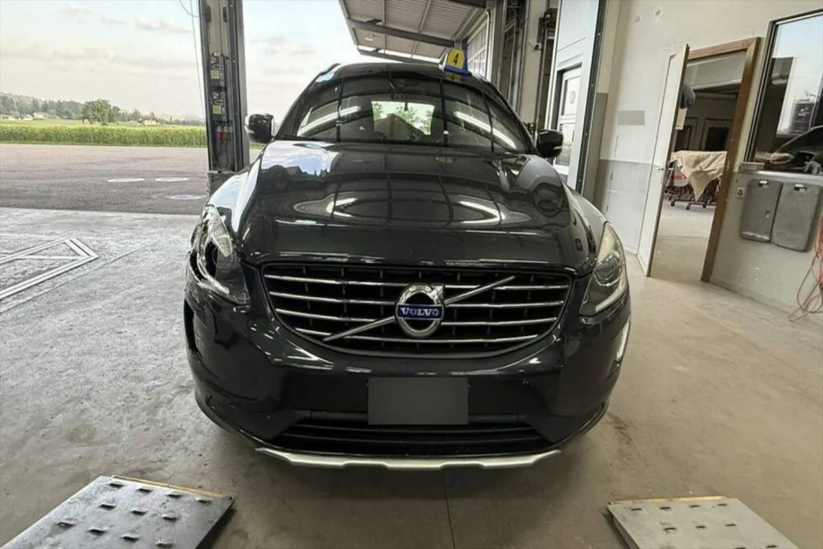 Volvo XC 60 - D ab 04.2008 bis 02.2017 XC 60 D5 AWD 2.4, 215 PS — zdjęcie 6
