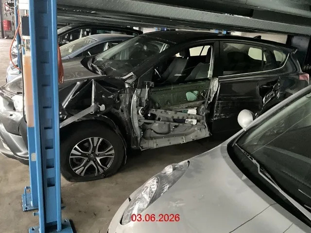 Toyota RAV4 2.0i VMa Sold MdS 2.0, 152 PS — zdjęcie 2