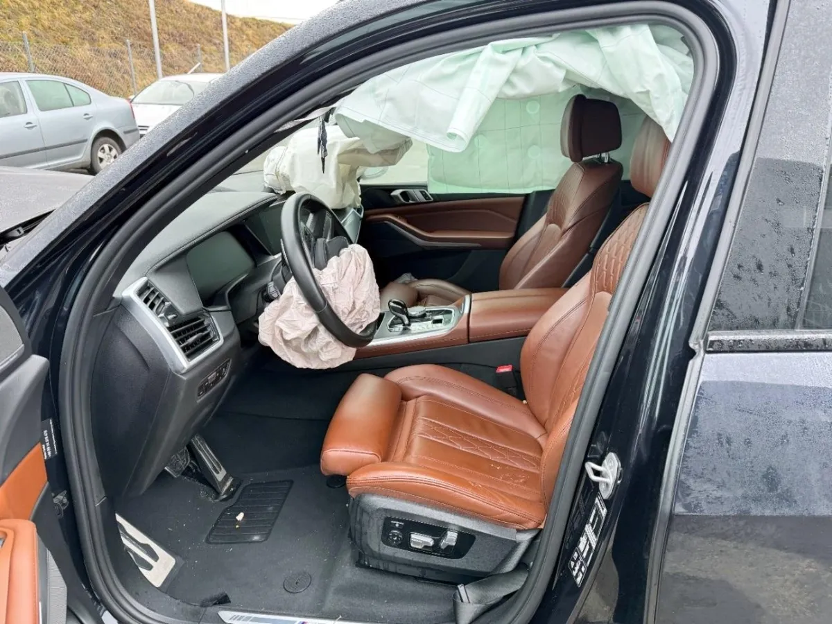 BMW X5 xDrive 48V 40d M Sport, 340 PS — zdjęcie 6