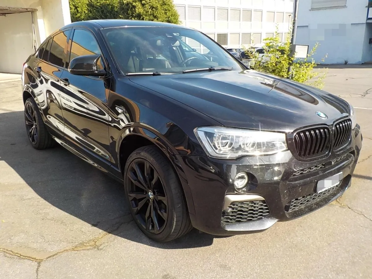 BMW X4 M40i 3.0, 360 PS