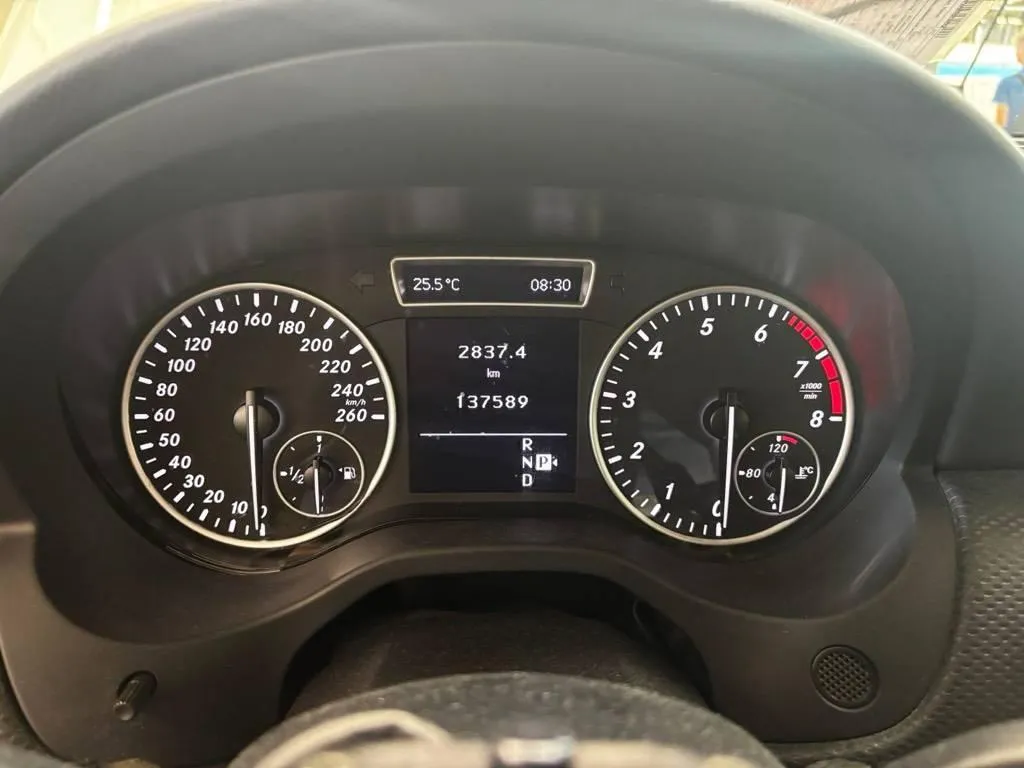 Mercedes-Benz A-Klasse W176 A 200, 156 PS — zdjęcie 7