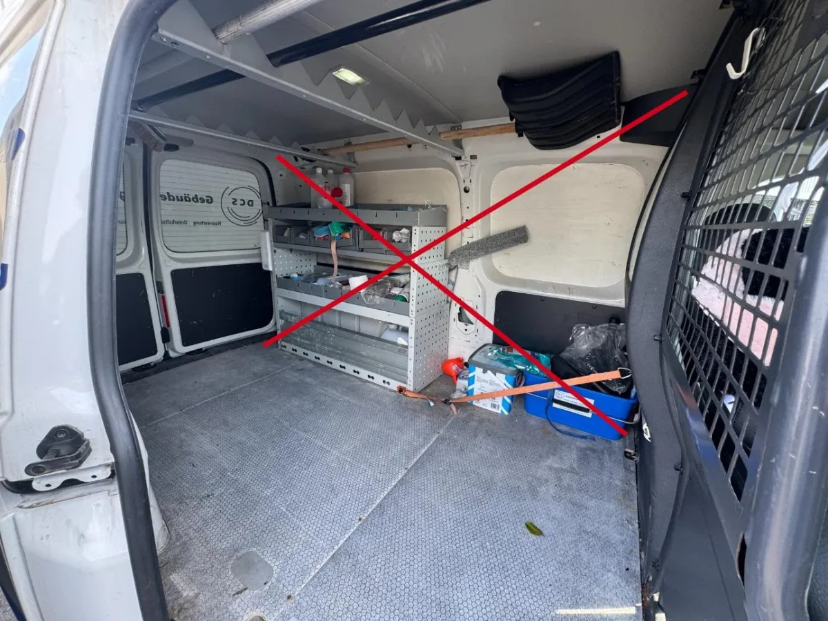 VW Caddy 2C 1.6, 102 PS — zdjęcie 11