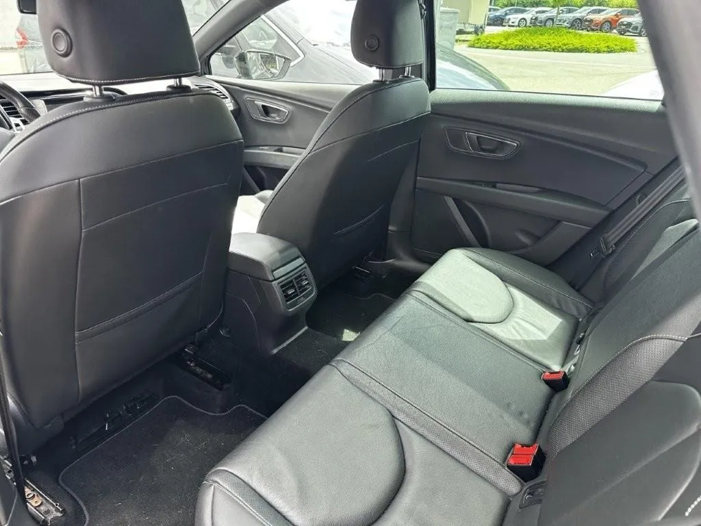 Seat Leon ST 2.0 TSI Cupra DSG 0.0, 280 PS — zdjęcie 9