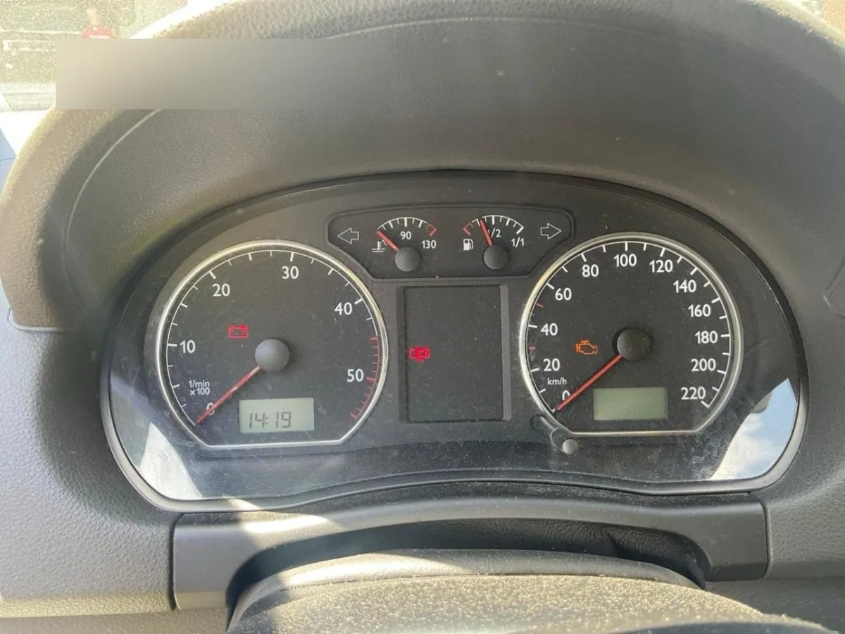 VW Polo - Typ 9N1/9N2 ab 11.2001 Polo 1.0 1.0, 75 PS — zdjęcie 13