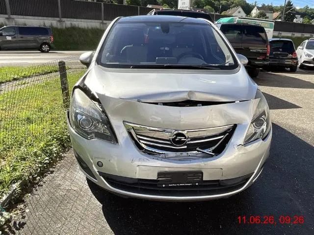 Opel Meriva B 1.4 Turbo Cosmo, 140 PS — zdjęcie 3