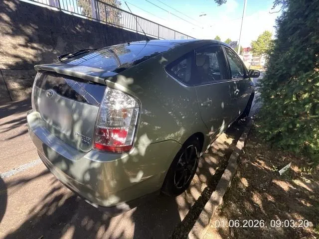 Toyota Prius 1.5 16V HSD, 77 PS — zdjęcie 4