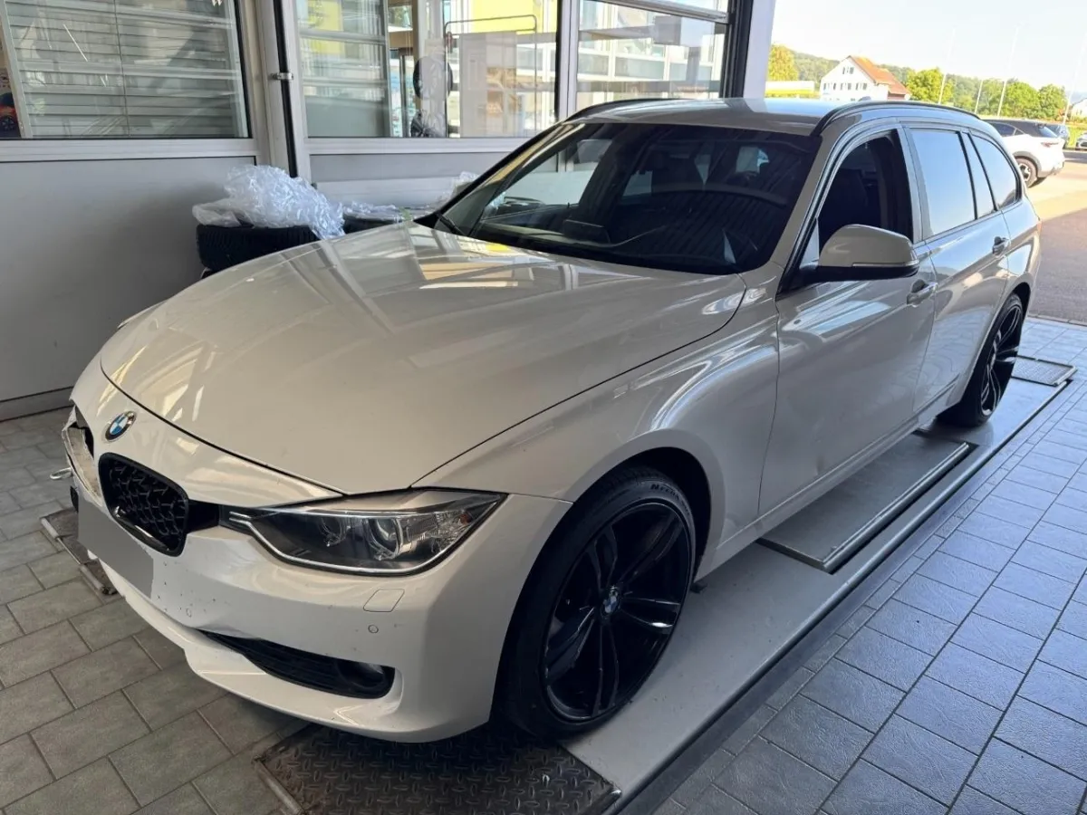 BMW 316d-335i xDrive Touring 320d xDrive 2.0, 184 PS — zdjęcie 5