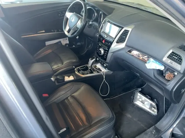 Ssangyong Tivoli 1.6 e-XDi, 116 PS — zdjęcie 11
