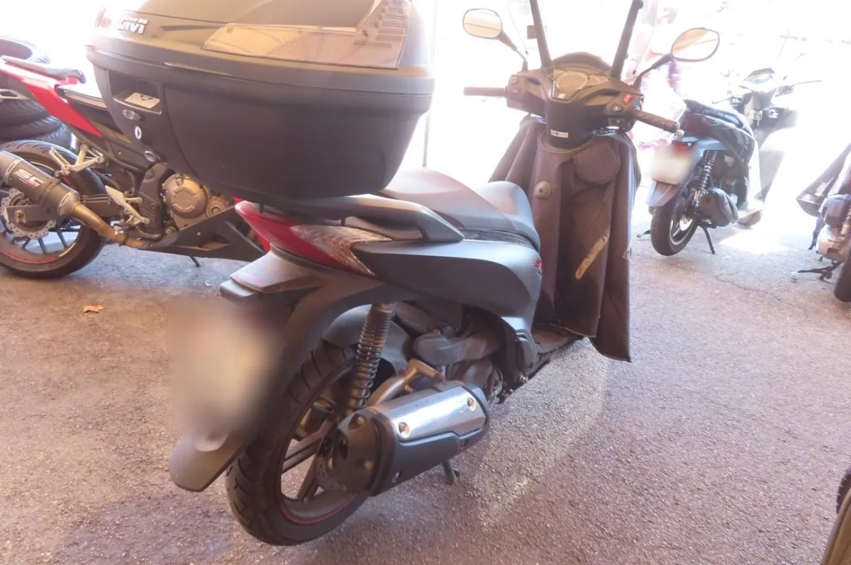 Honda SH 300 A Sporty ABS, 25 PS — zdjęcie 4