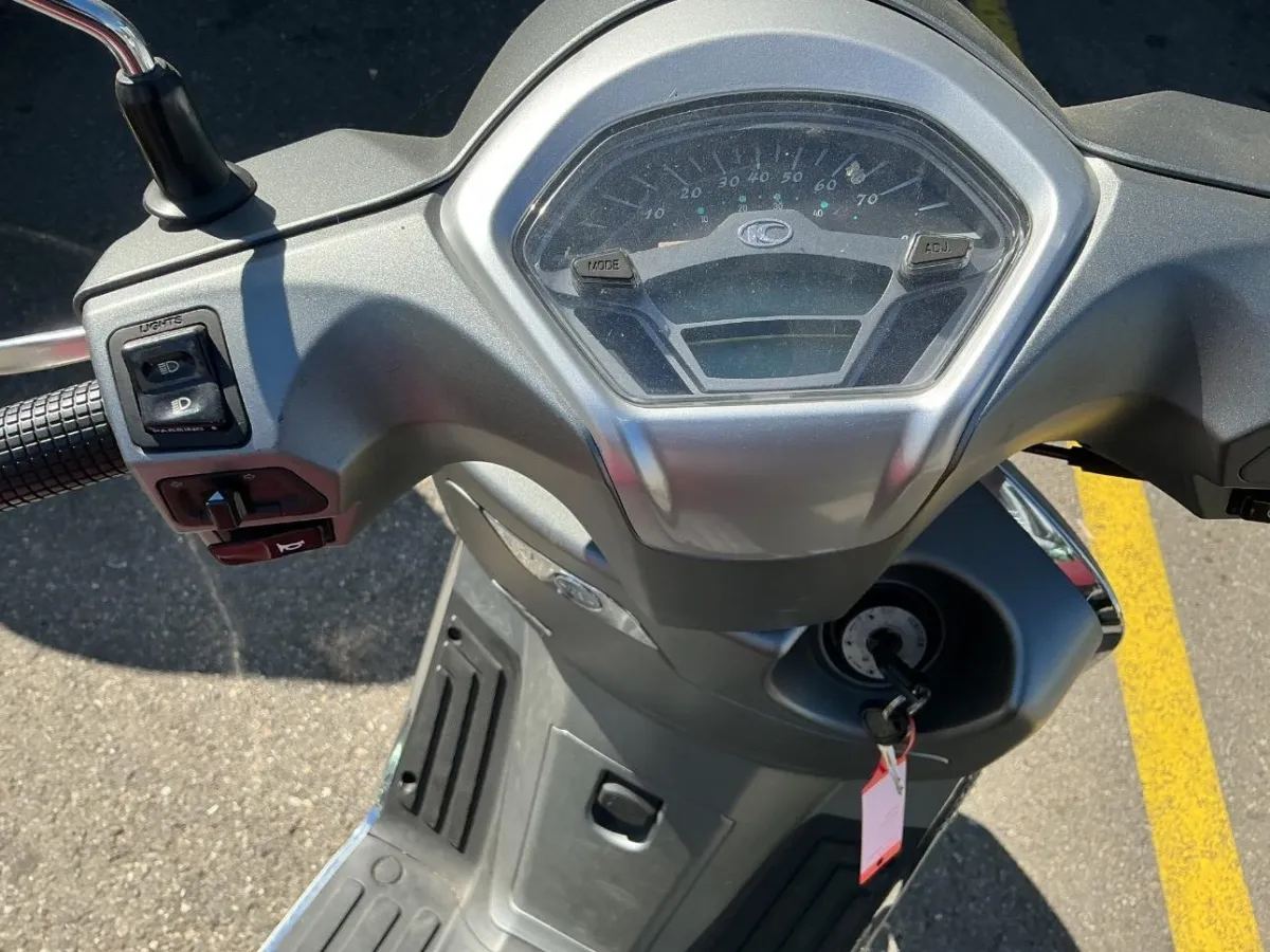 Kymco New Like II 50 0.1, 4 PS — zdjęcie 5