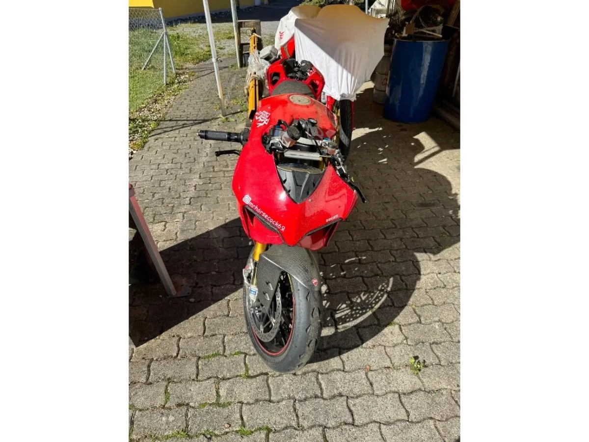 Ducati Panigale 1199, 184 PS — zdjęcie 4