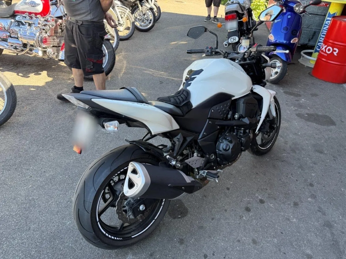 Kawasaki Z750 ABS, 105 PS — zdjęcie 3