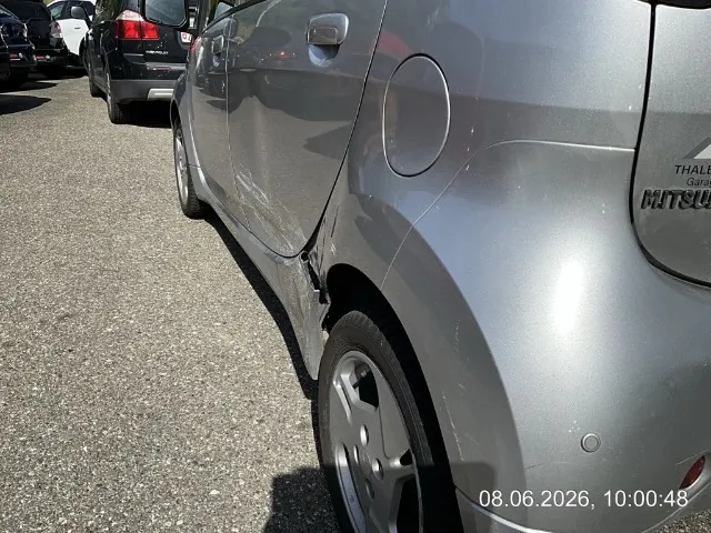 Mitsubishi I-Miev , 67 PS — zdjęcie 9