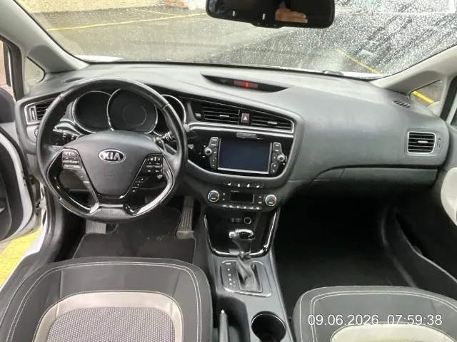 Kia Cee'd SW 1.6D DCT, 136 PS — zdjęcie 7
