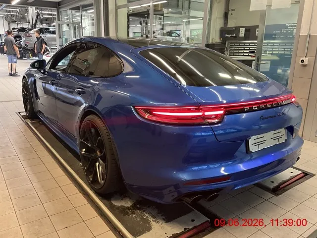Porsche Panamera 4.0 V8 Turbo 4.0, 549 PS — zdjęcie 5