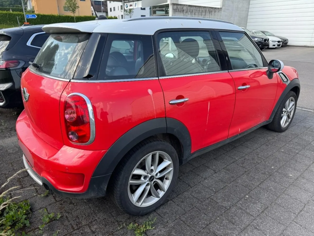 Mini Cooper S Countryman ALL4 1.6, 184 PS — zdjęcie 4