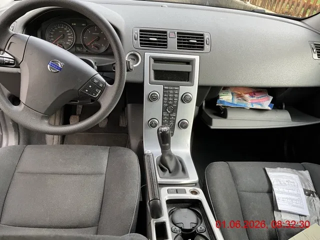 Volvo V50 D2 1.6, 114 PS — zdjęcie 9