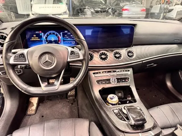 Mercedes-Benz E-Klasse C238 Coupé E 200 AMG Line 4matic, 184 PS — zdjęcie 6