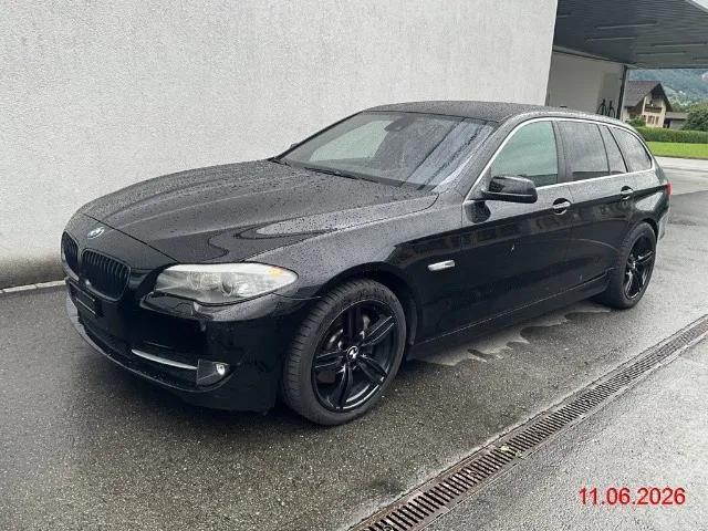 BMW 528i Touring Steptronic 2.0, 245 PS — zdjęcie 1