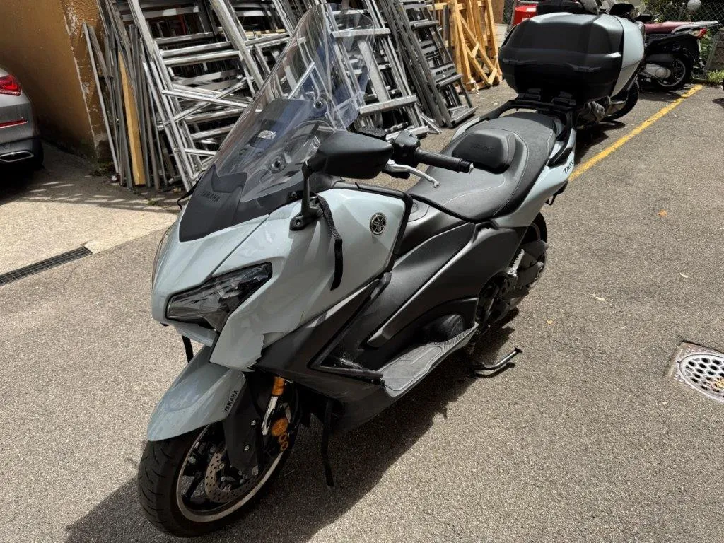 Yamaha TMax 560 ABS Tech Max, 48 PS