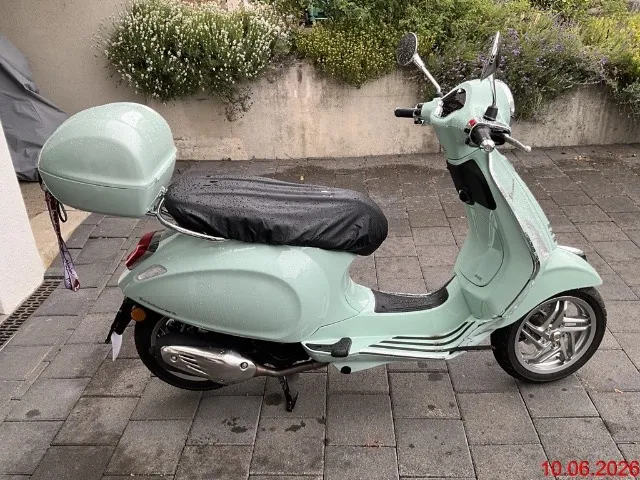 Piaggio Vespa 125 Primavera 0.1, 11 PS — zdjęcie 1