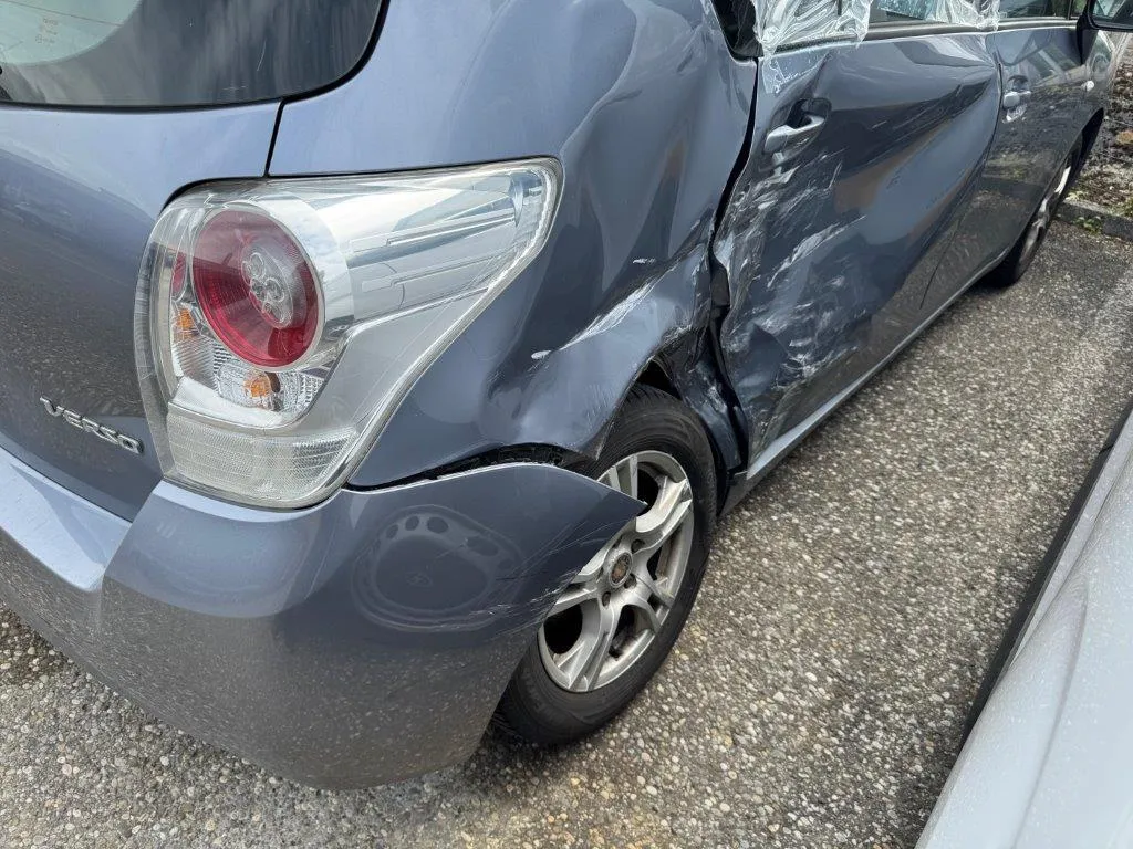 Toyota Verso 1.8 VVT-i Sol MiD 7P 1.8, 147 PS — zdjęcie 11