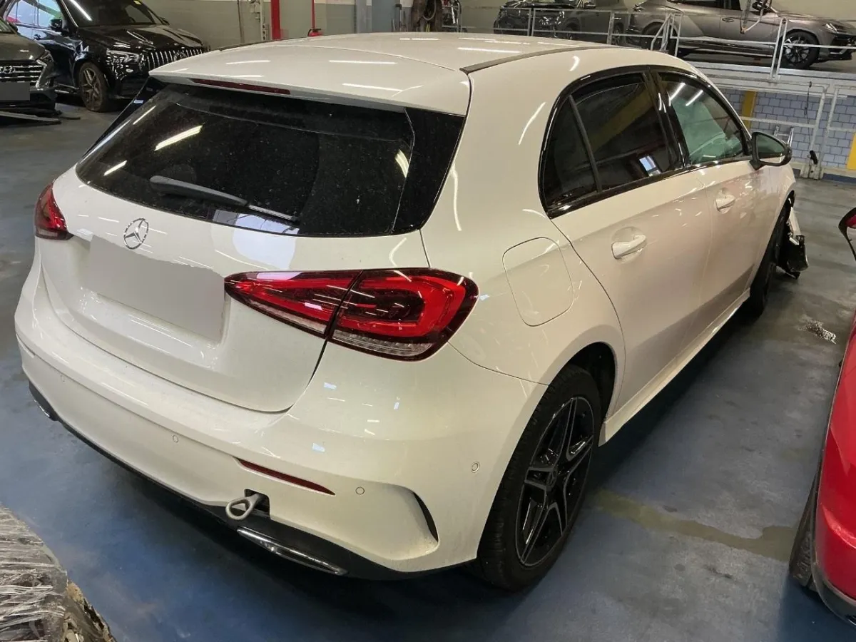 Mercedes-Benz A-Klasse Kompaktlimousine - W177 ab 03.2018 A 250 e 1.3, 159 PS — zdjęcie 3