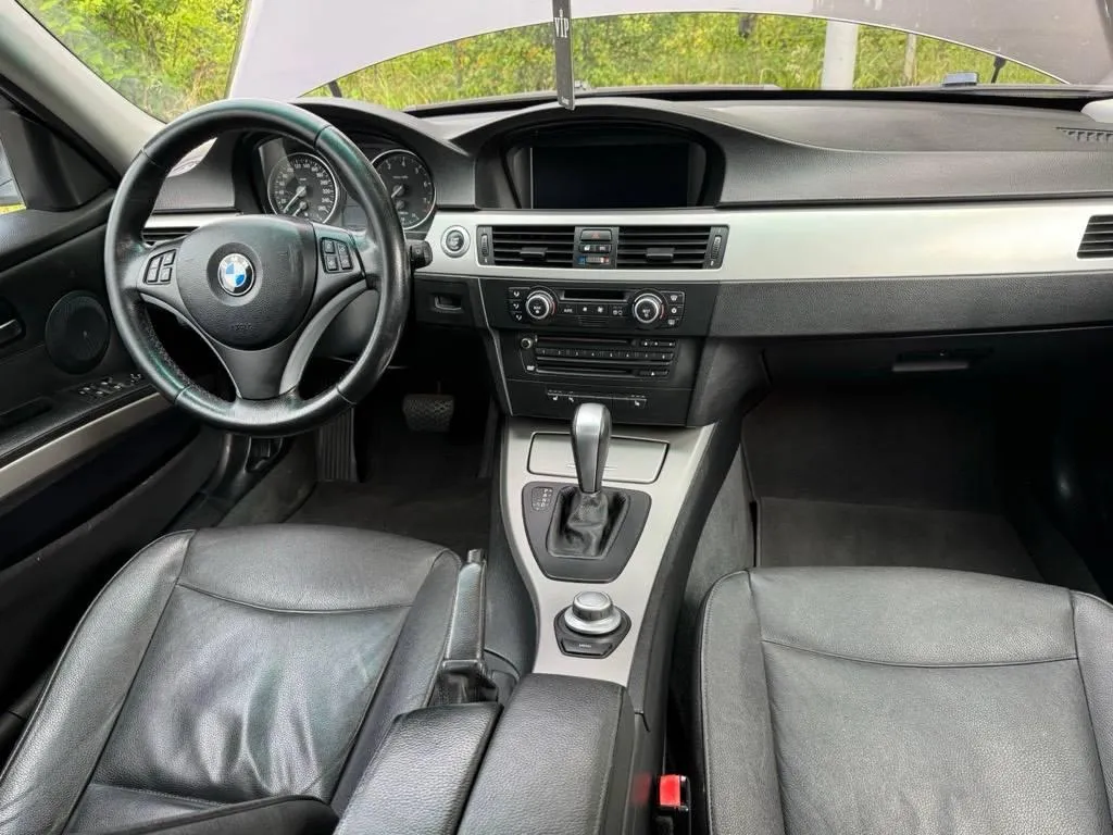 BMW 325I 325i 3.0, 218 PS — zdjęcie 7