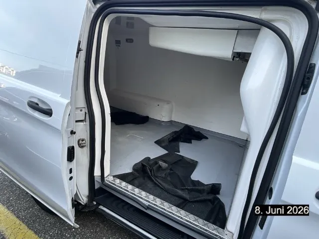 Mercedes-Benz Vito 111 1.6 CDI lang 1.6, 114 PS — zdjęcie 9