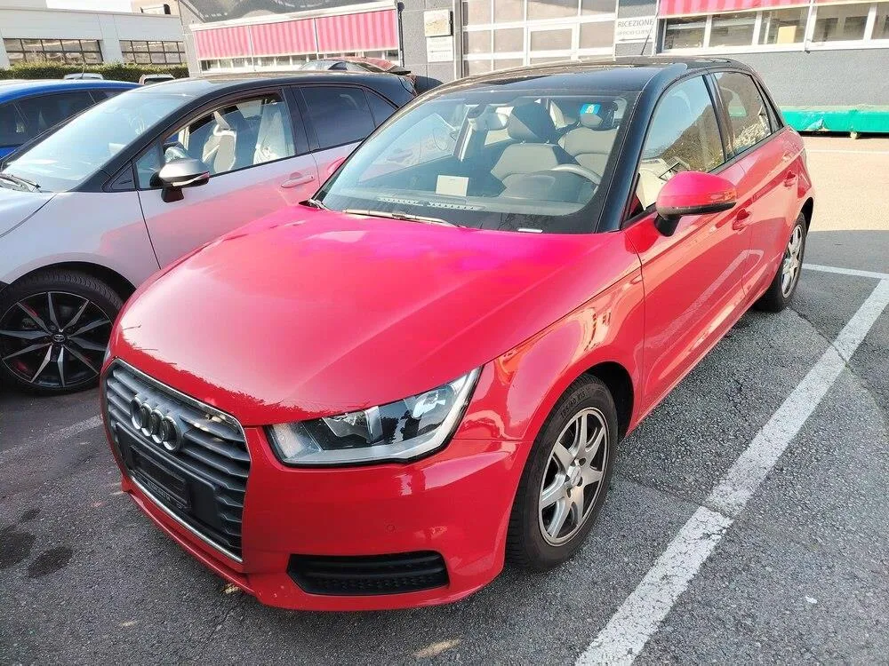 AUDI A1 1.0 TFSI, 95 PS — zdjęcie 1