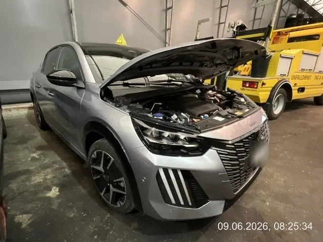 Peugeot 208 Elektrik e-208 115kW GT, 156 PS — zdjęcie 2