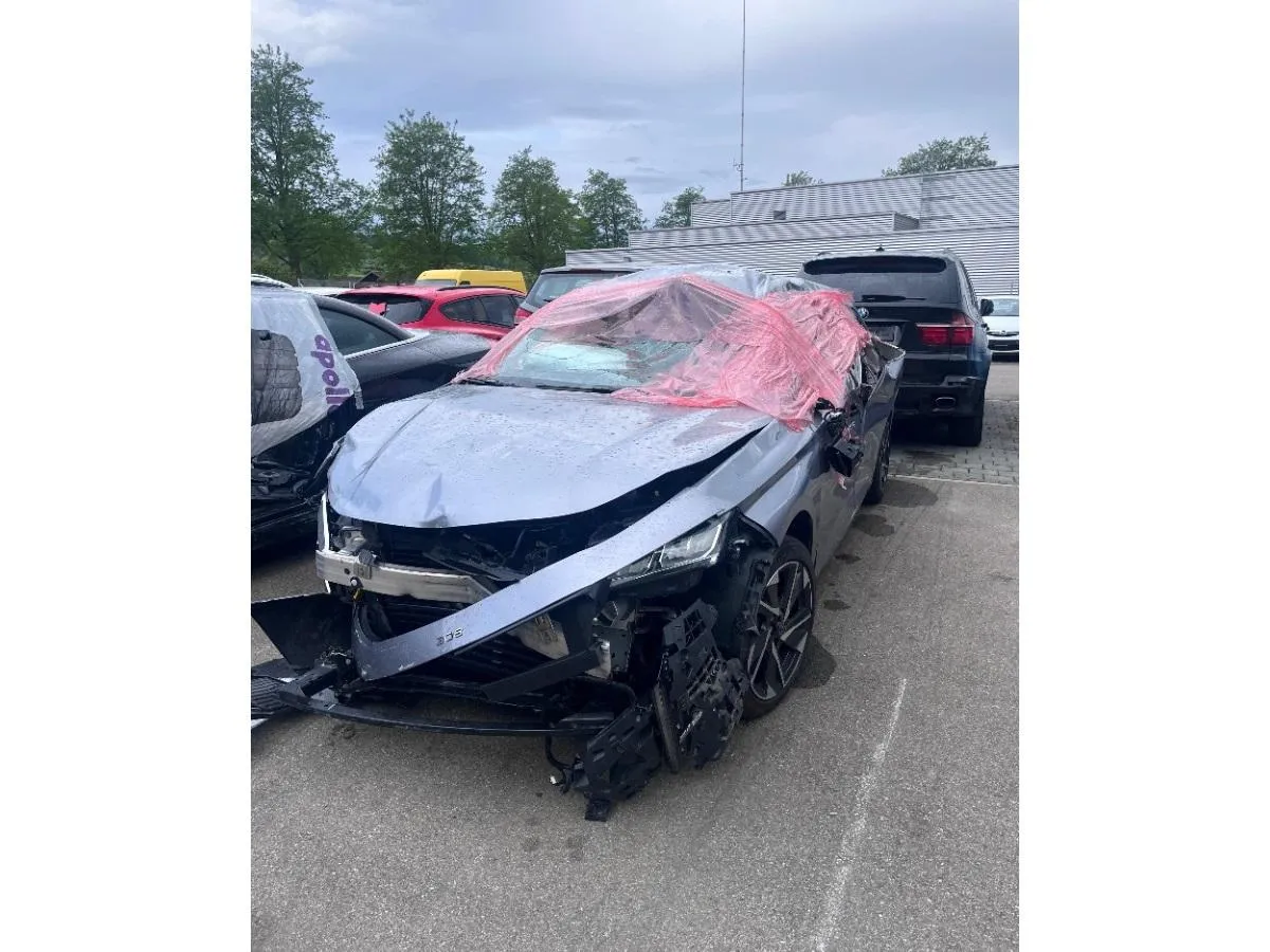 Peugeot 308 SW BlueHDI 1.5, 131 PS — zdjęcie 3