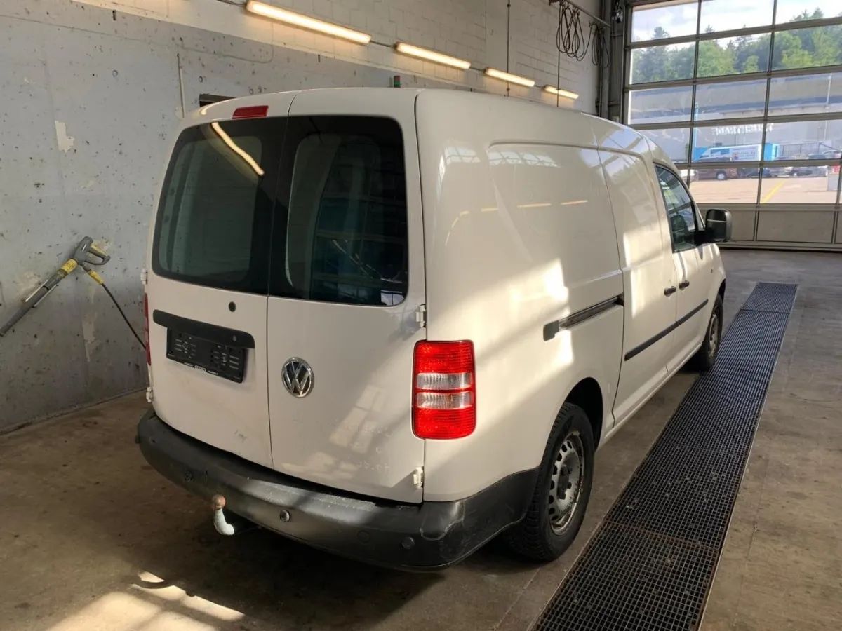 VW Caddy 2C 1.6, 102 PS — zdjęcie 2