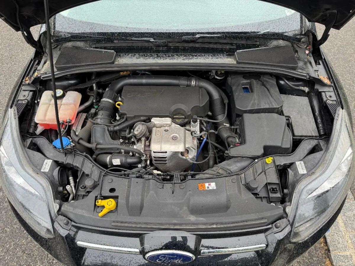 Ford Focus 5-türig Focus Titanium 1.0 SCTi 1.0, 125 PS — zdjęcie 11