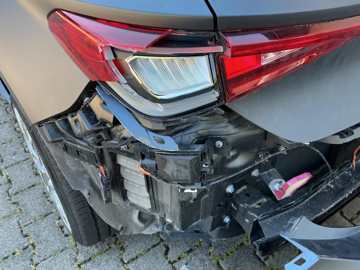 CUPRA Leon 1.4 eHybrid DSG, 150 PS — zdjęcie 14