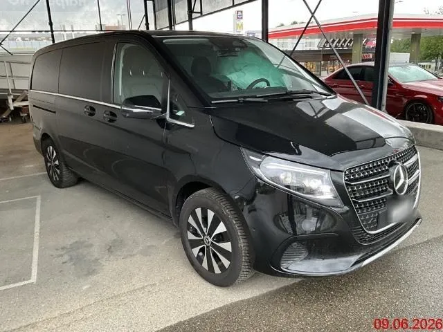 Mercedes-Benz V 250 d Avantgarde lang 4Matic 2.0, 190 PS — zdjęcie 3