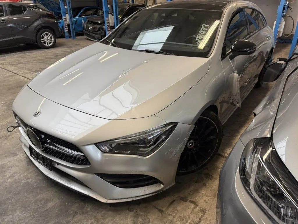 Mercedes-Benz CLA 220 d AMG Line 4Matic Shooting Brake 2.0, 190 PS — zdjęcie 2