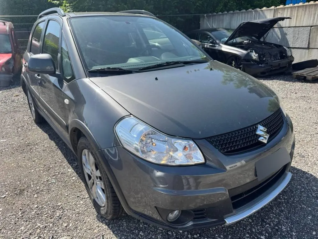 Suzuki SX4 1.6 4WD, 112 PS — zdjęcie 5