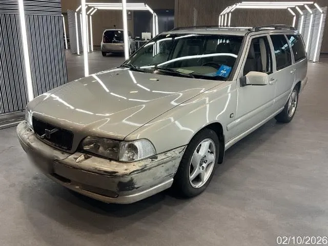 Volvo V70 Kombi 2.4 T, 193 PS