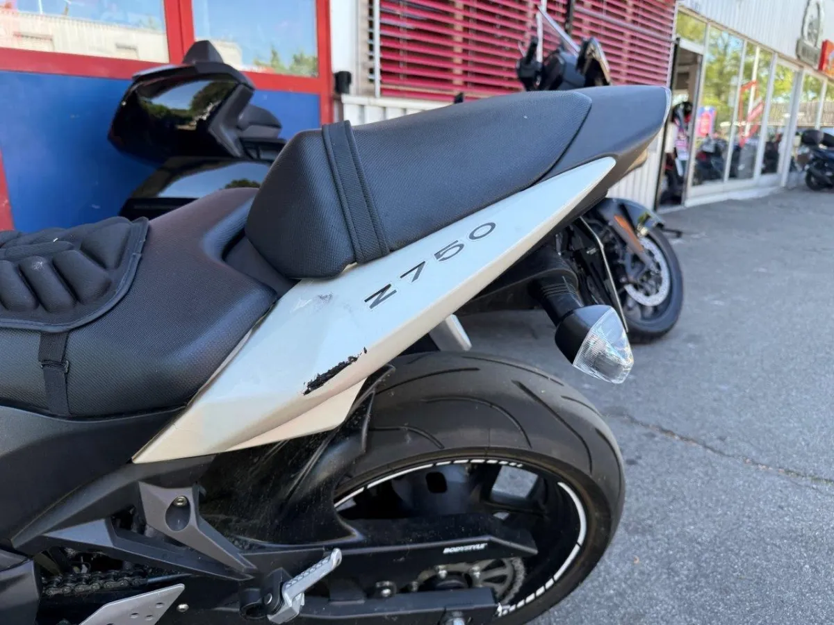 Kawasaki Z750 ABS, 105 PS — zdjęcie 13