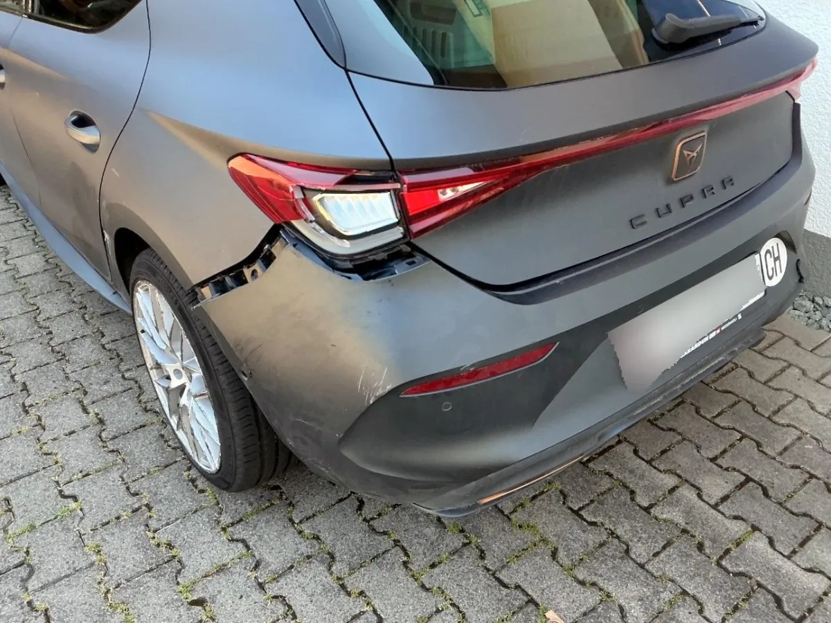 CUPRA Leon 1.4 eHybrid DSG, 150 PS — zdjęcie 12