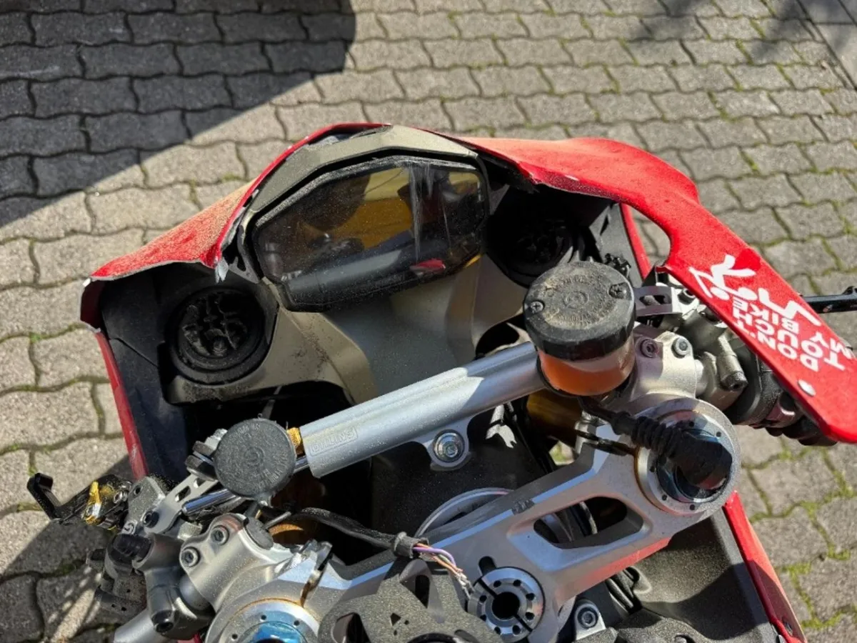 Ducati Panigale 1199, 184 PS — zdjęcie 10