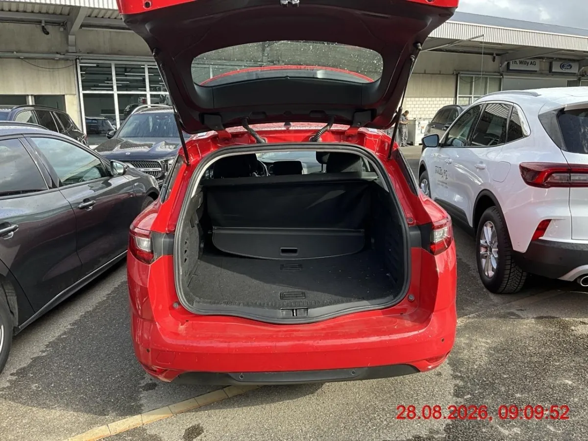 Renault Mégane Grandtour 1.5 Blue dCi Business EDC, 115 PS — zdjęcie 15
