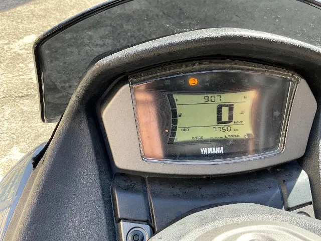 Yamaha N-Max GPD 125, 12 PS — zdjęcie 5